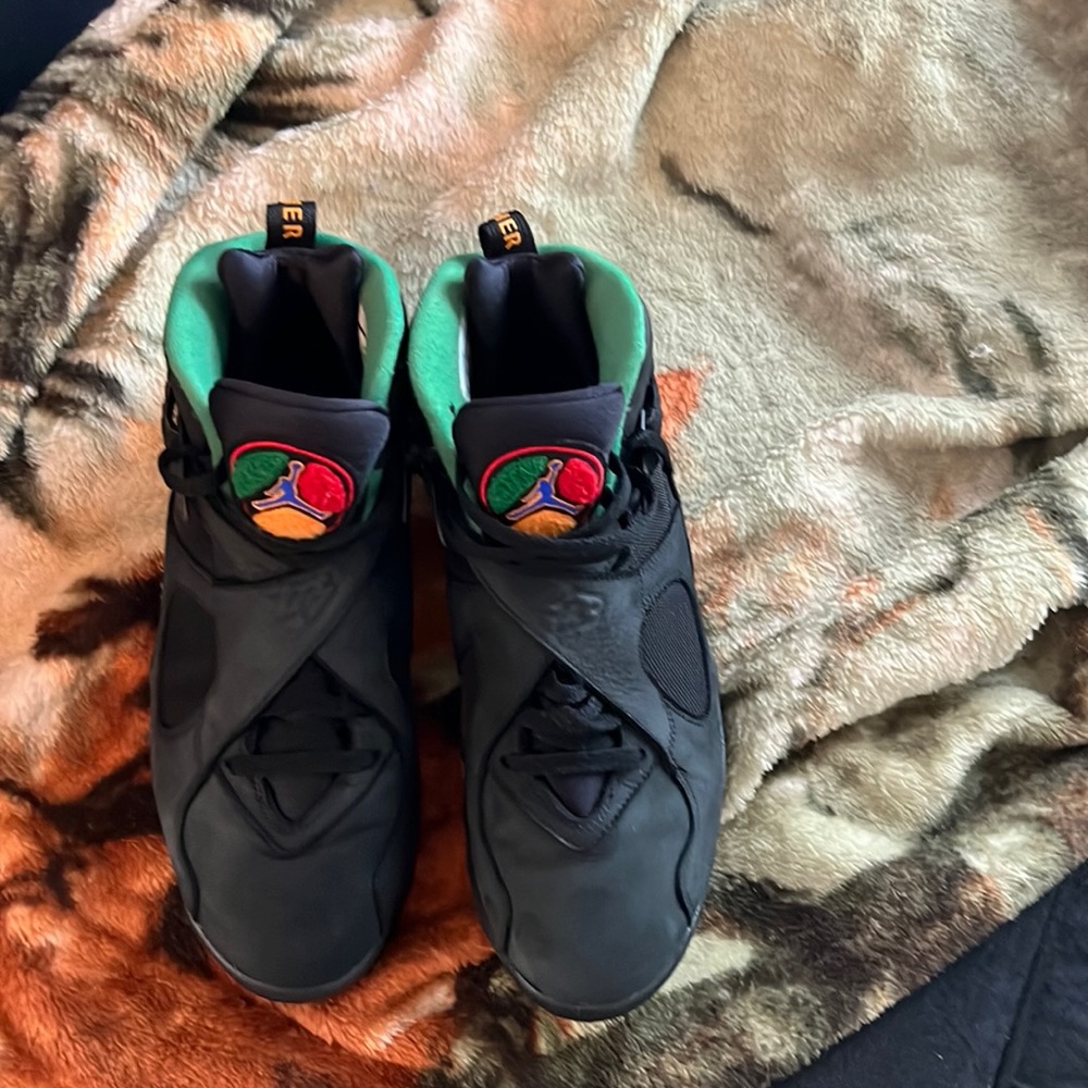 Air Jordan 8